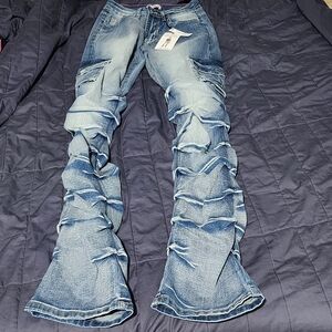 Stylish Blue Distressed Women Jeans